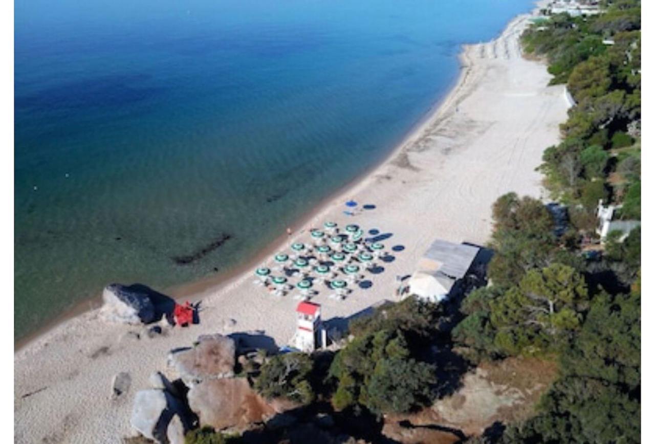 Santa Margherita Di Pula, Calaverde, Deliziosa Villetta 100 Metri Dal Mare Bagian luar foto